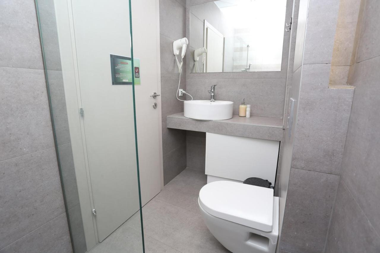 Downtown Seaside Suites Salonicco Esterno foto